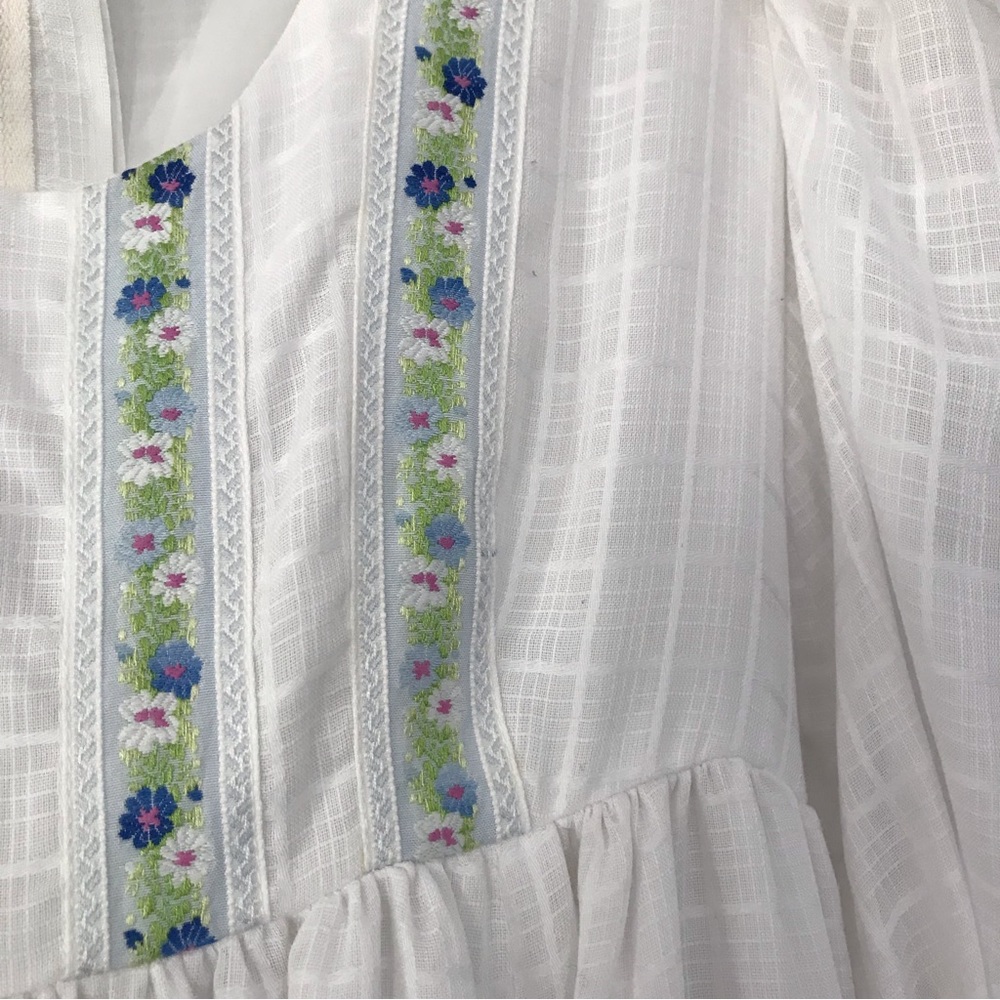 Vintage Dress Womens Embroidered Long Sleeve Puff Cottage Core Prairie 70s sheer - Picture 3 of 10